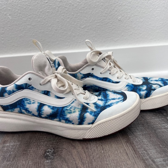 Vans - Ultra Range Sneaker - Picture 2 of 5